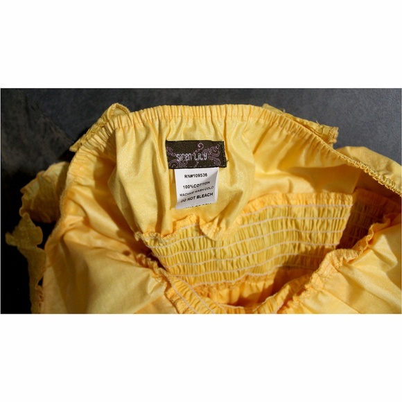 New Unique Shimmer Material Tank Top Smocked - Picture 3 of 5